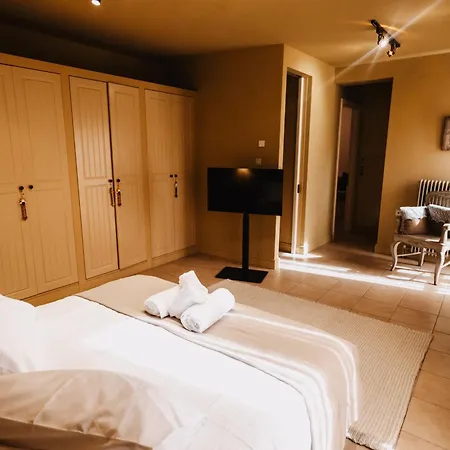 Grand كالافريتا