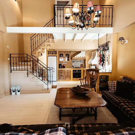 Grand Villa *